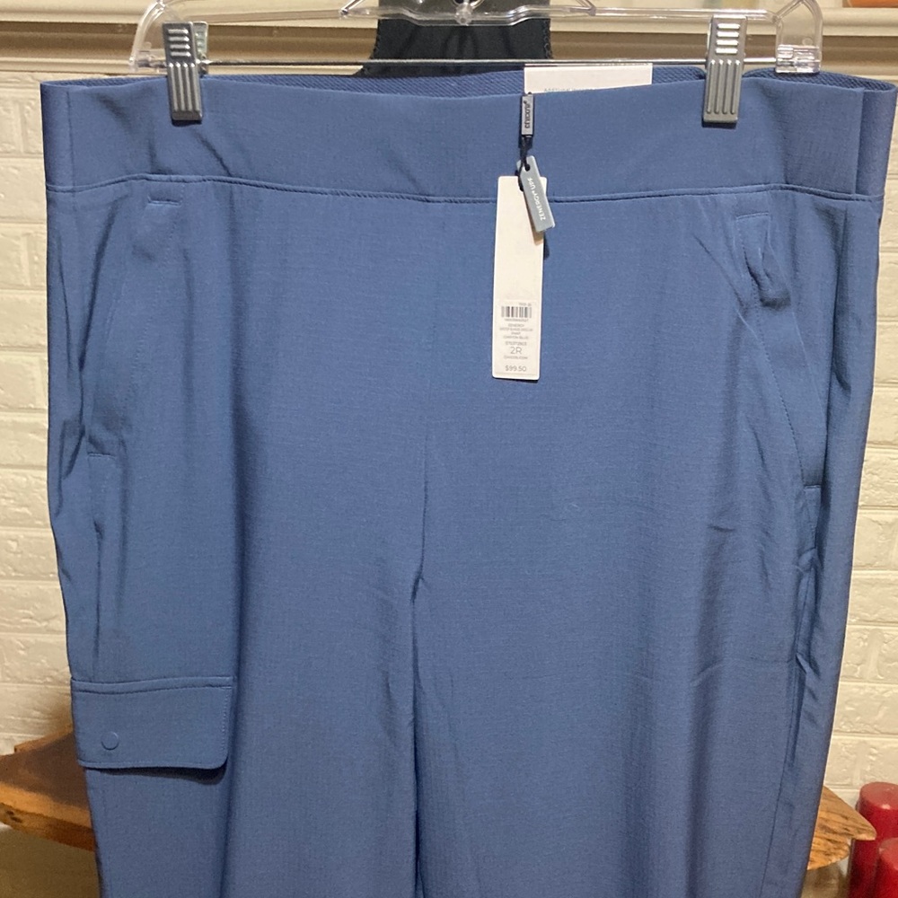 Chicos Zenergy Pants size 2R US size 12 R NWT